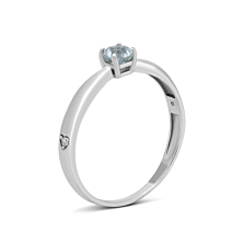 Серебряное кольцо с топазом и фианитами.Артикул UG51182К.т.Rh
