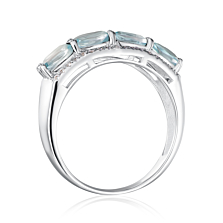 Серебряное кольцо с топазом sky и фианитами. Артикул R76-R/12/7204