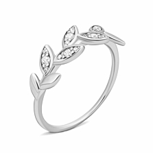Серебряное кольцо с фианитами.Артикул UG5A01039